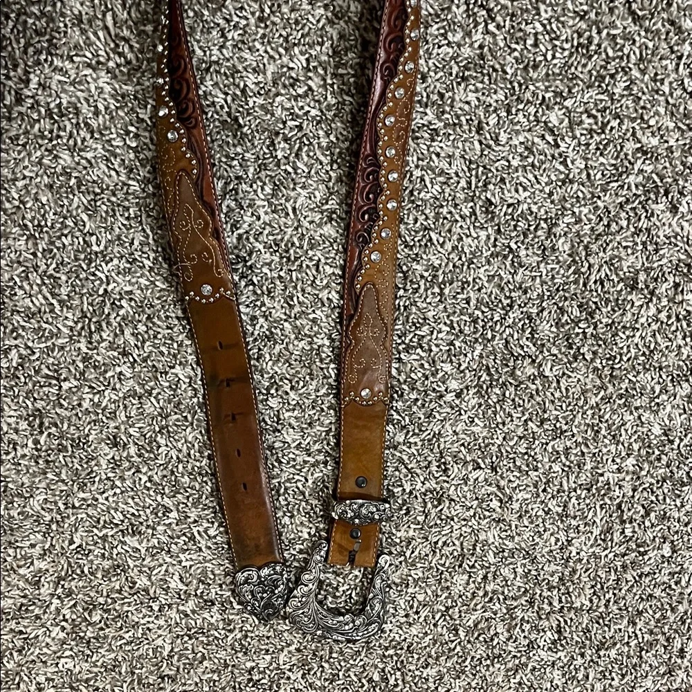 Western Brown Leather Belt with Silver Buckle - Picture 9 of 10